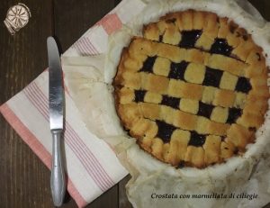 crostata con marmellata di ciliegie